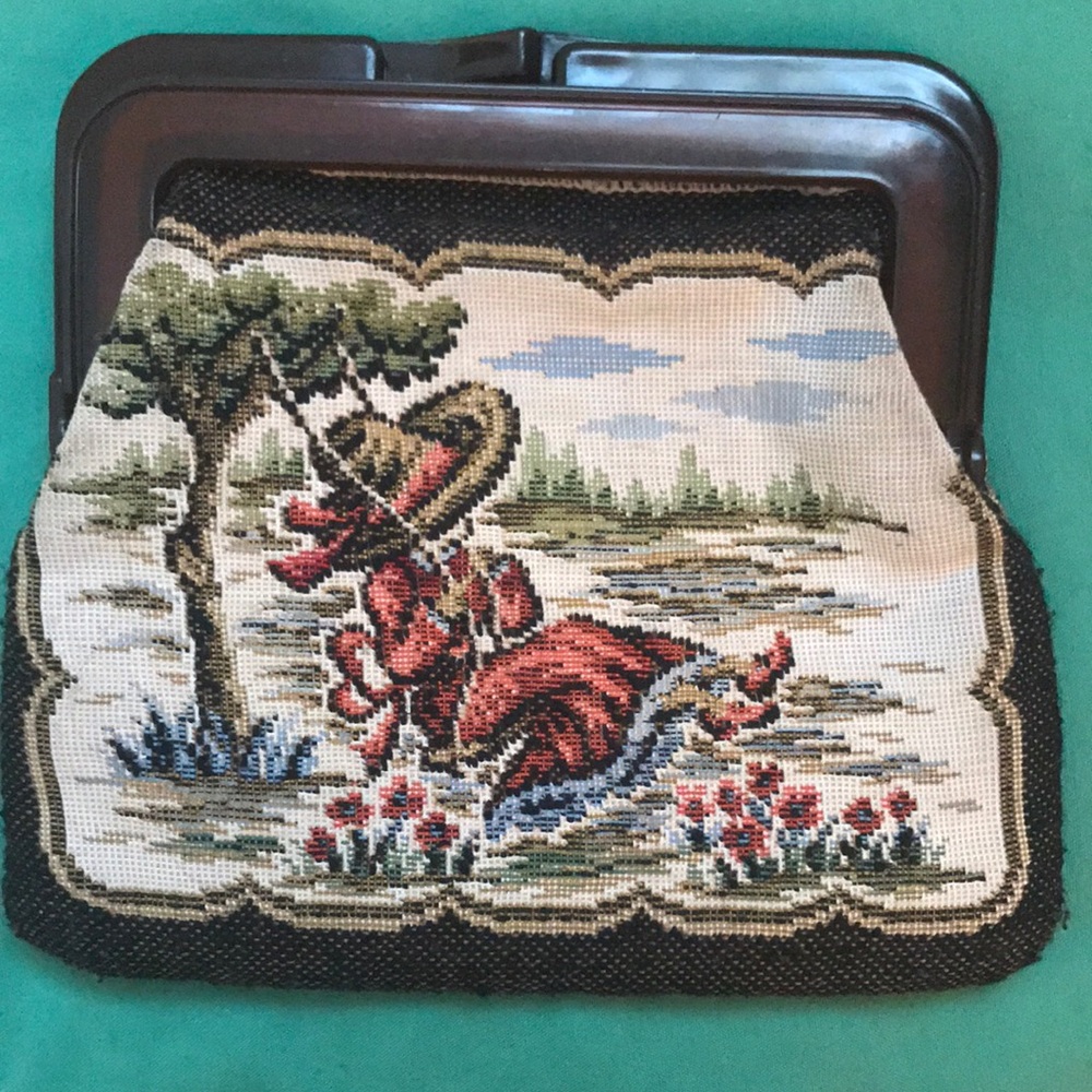 Vintage tapestry coin purse!